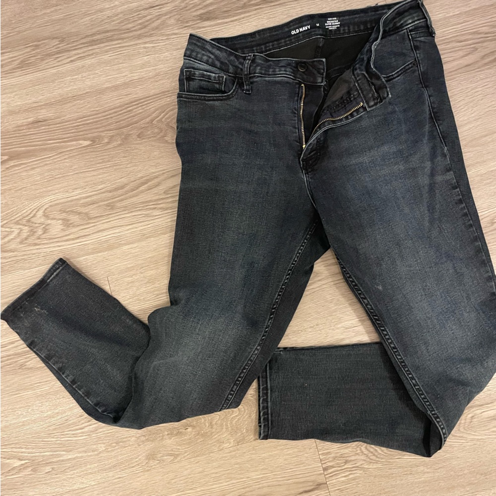Old Navy rockstar super skinny high rise jeans